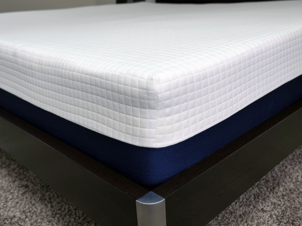 Thin mattress cover example - Helix mattress pictured