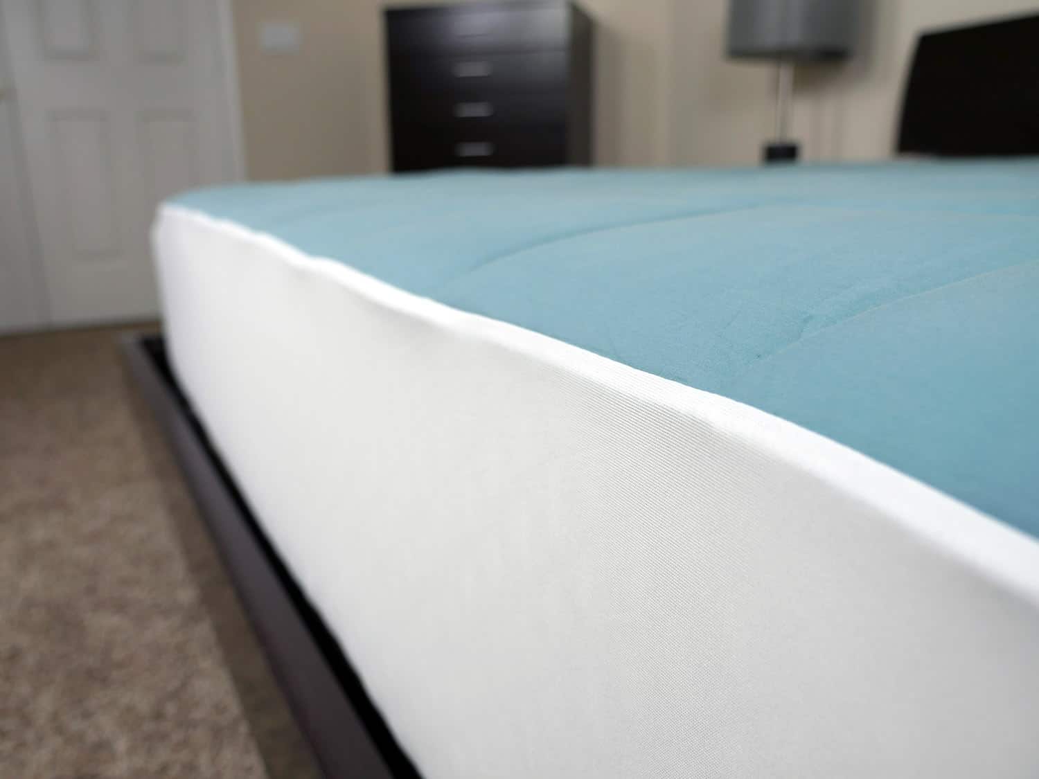 Close up shot of the Slumber Cloud mattress pad materials