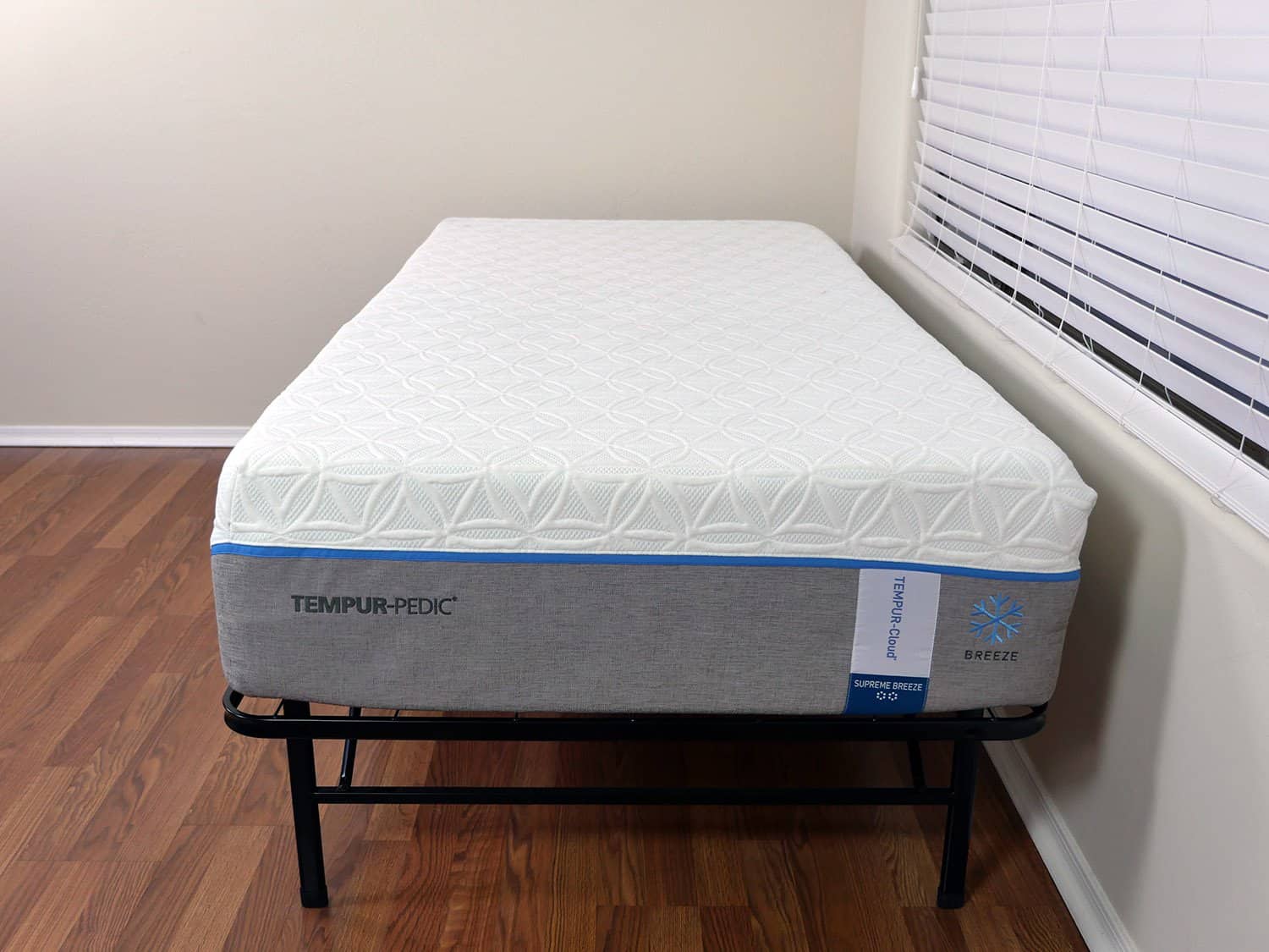 tempurpedic mattress cloud supreme breeze odor mildew review