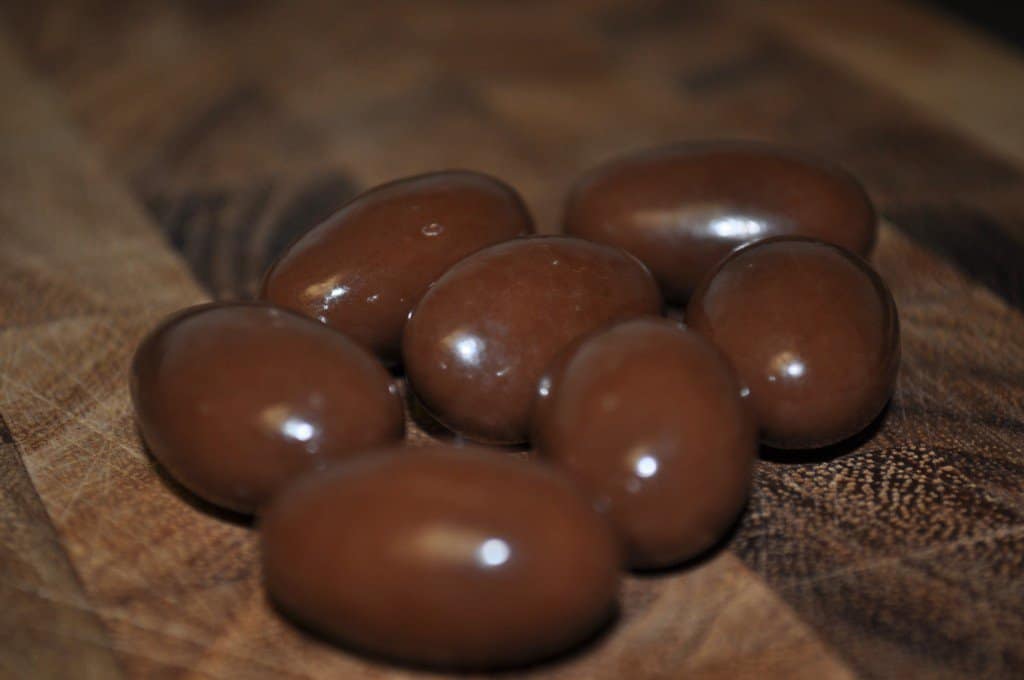 almonds foods that help you sleep better