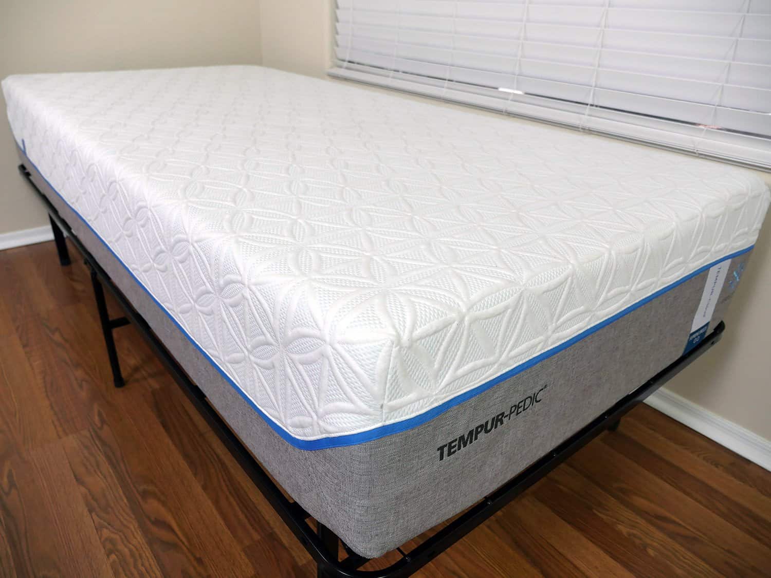 Compare tempurpedic vs latex mattress