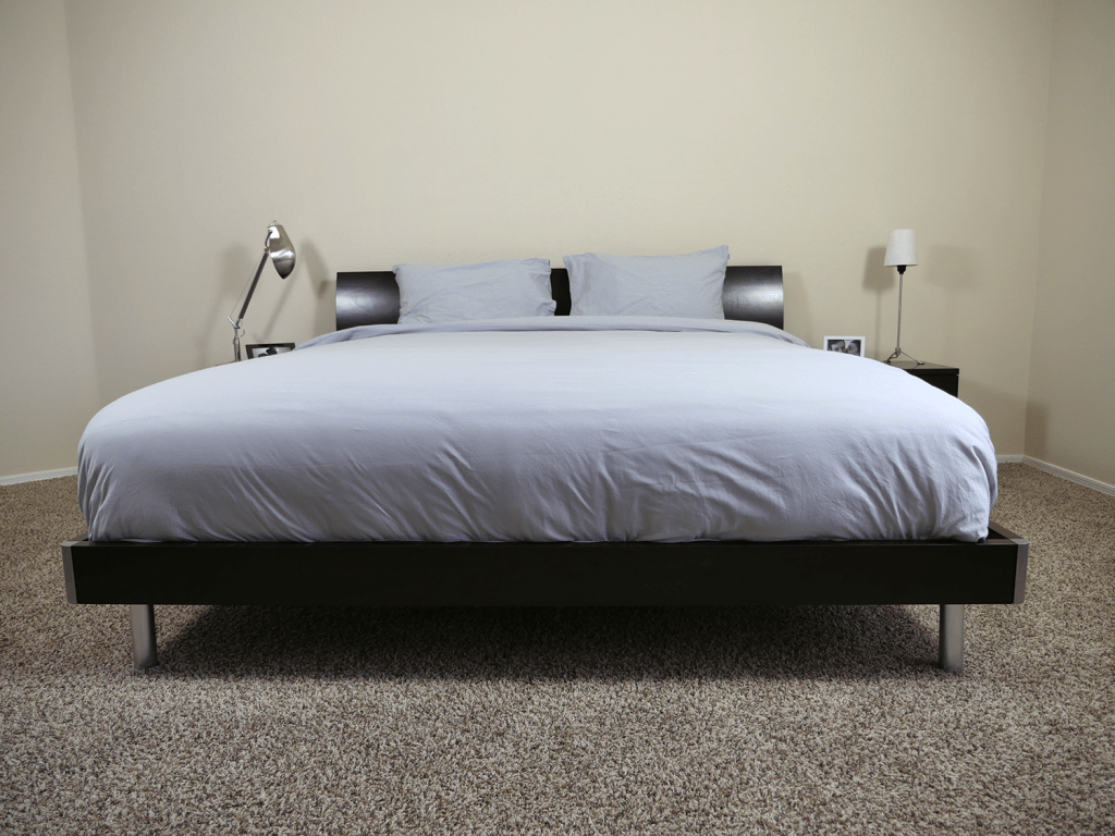 bedface sheets - king size on platform bed (duvet, fitted sheet, and pillow cases)