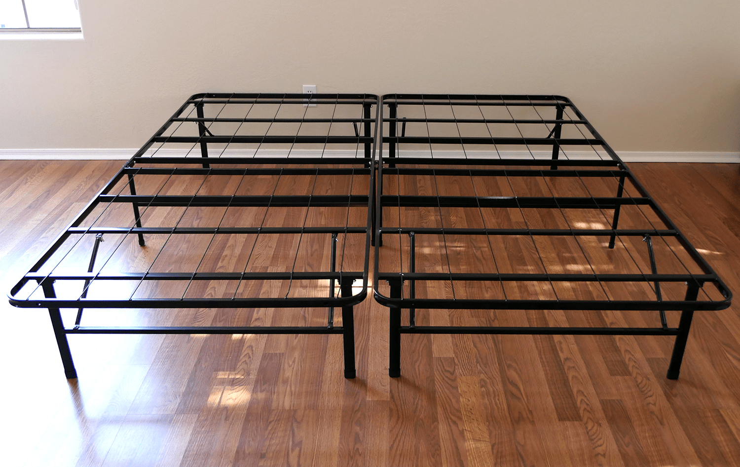 Zinus foldable deals bed frame