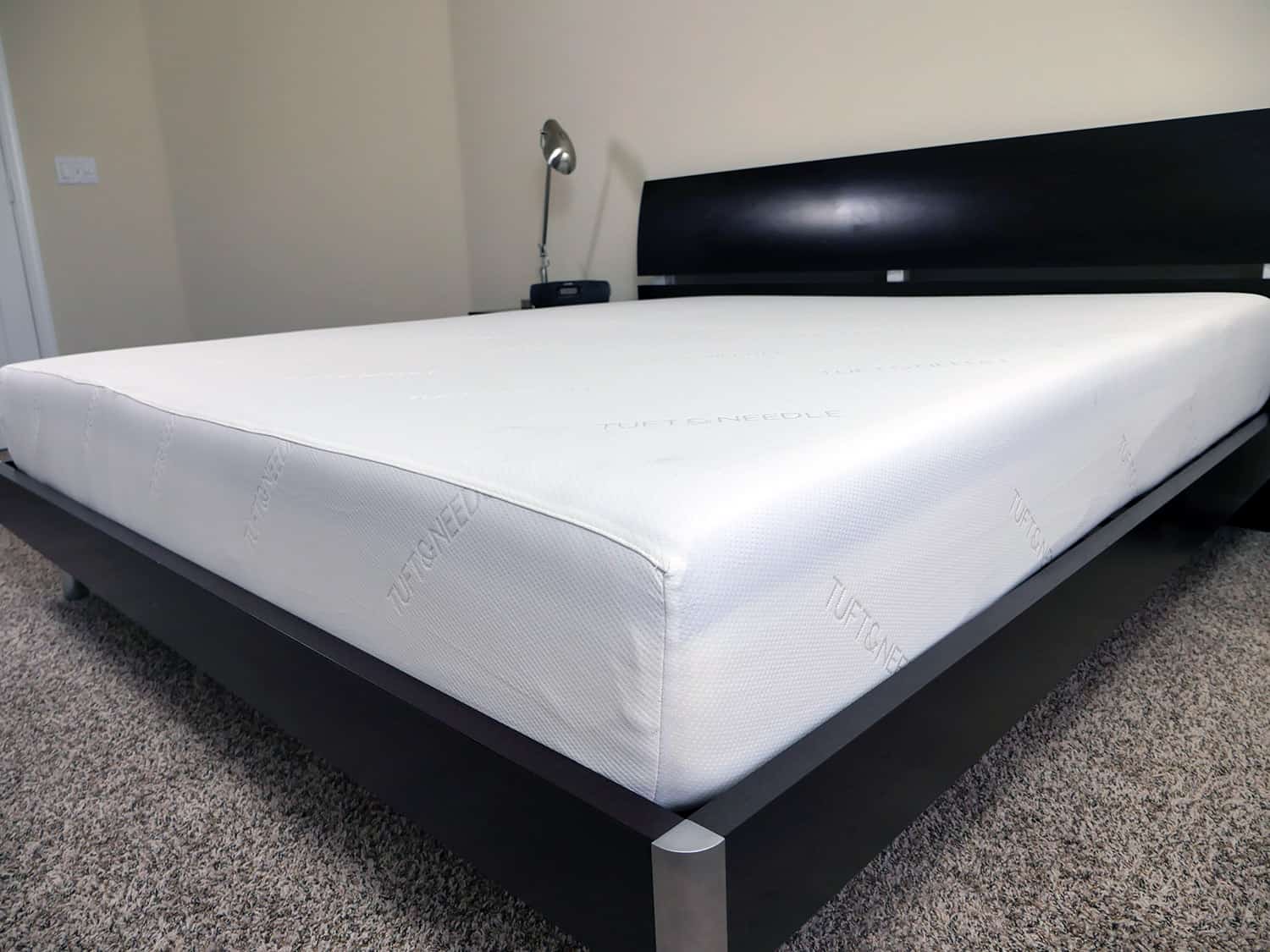 Helix vs. Tuft & Needle Mattress Review Sleepopolis