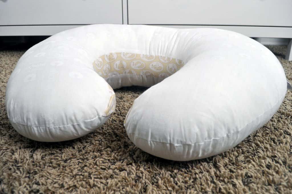 Inflatable hotsell boppy pillow