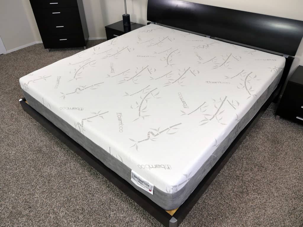 Angled view of the Ultimate Dreams Supreme Gel mattress