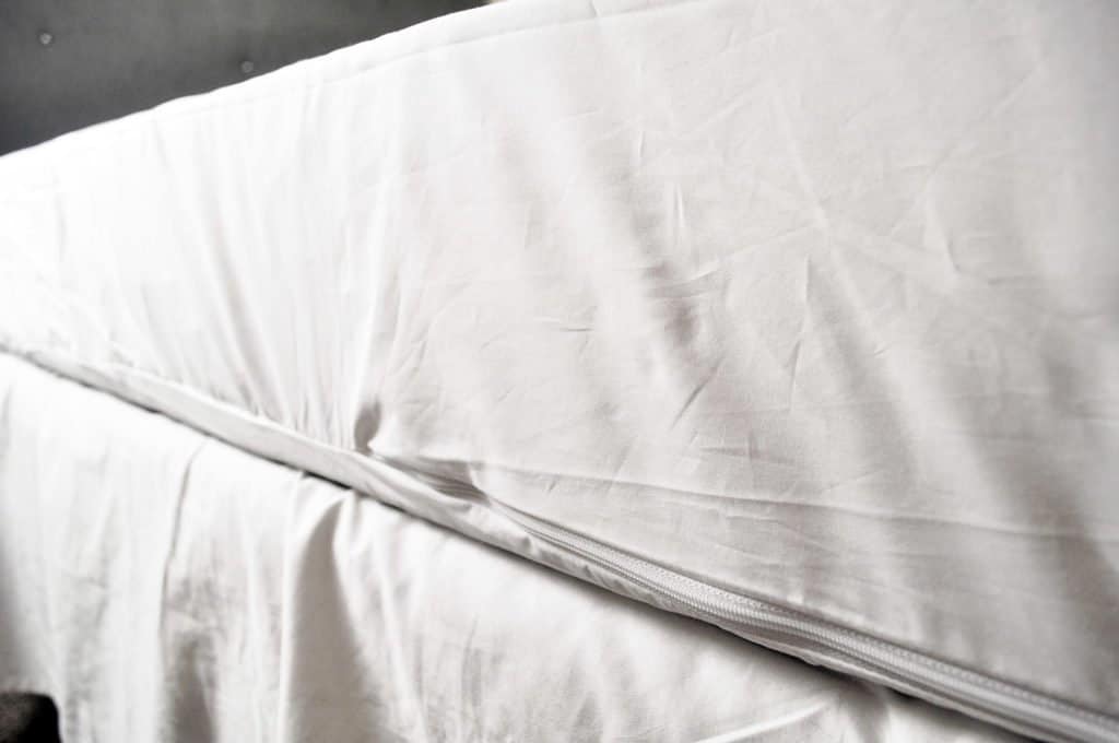 Bedcare mattress encasement zipper