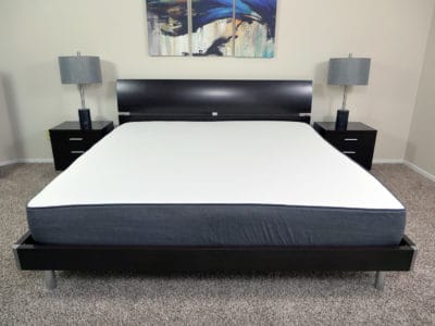 Casper mattress - King size, platform bed