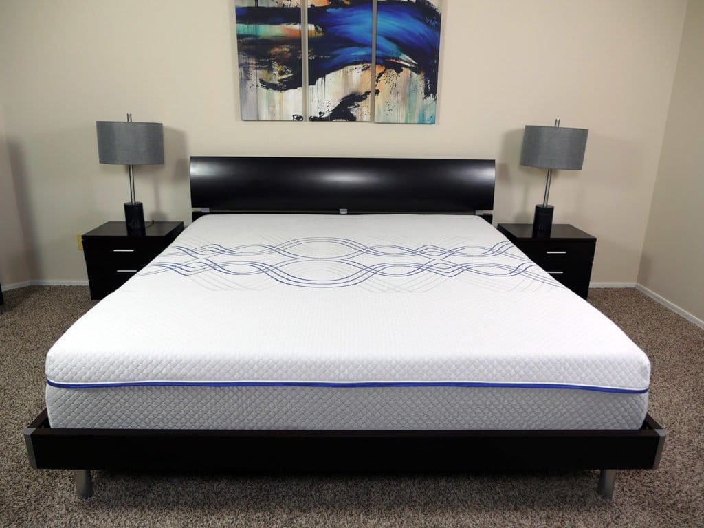 eLuxurySupply hybrid mattress - King size