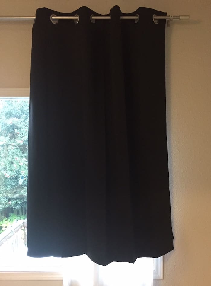 Deconovo Black Thermal Insulated Blackout Panel Review | Sleepopolis