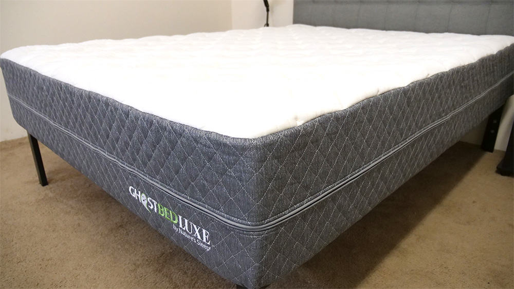 ghostbed luxe 13 queen memory foam mattress