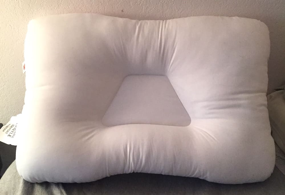 tri pillow