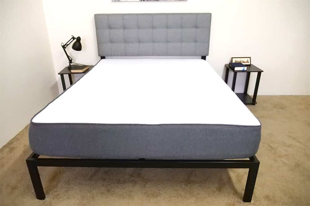 Foam Vs Spring Mattress 2021 Do, Are Beds More Comfortable With A Box Spring