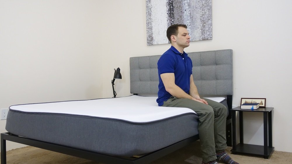 Casper 2018 Edge Support Seated