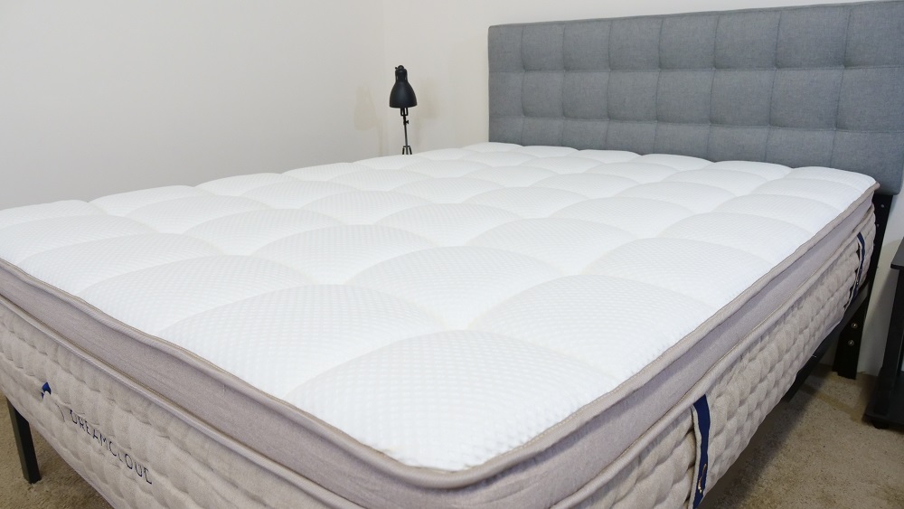 DreamCloud Cover
