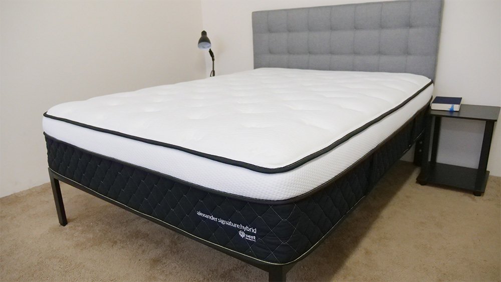 nest hybrid mattress foundation