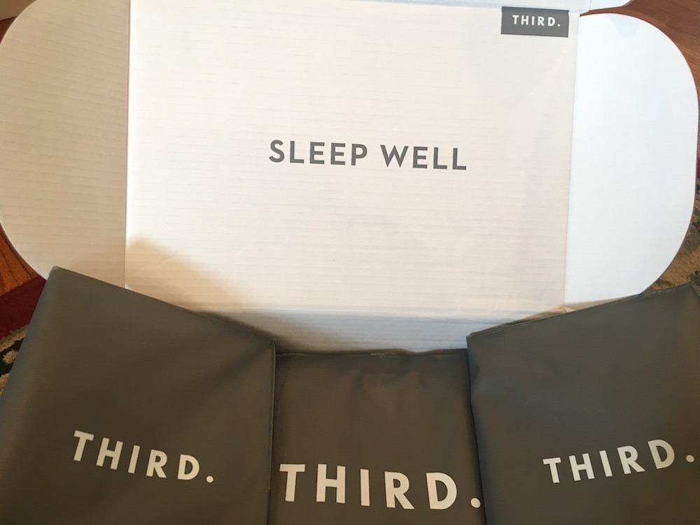 Third sheet set in "sleep well" box