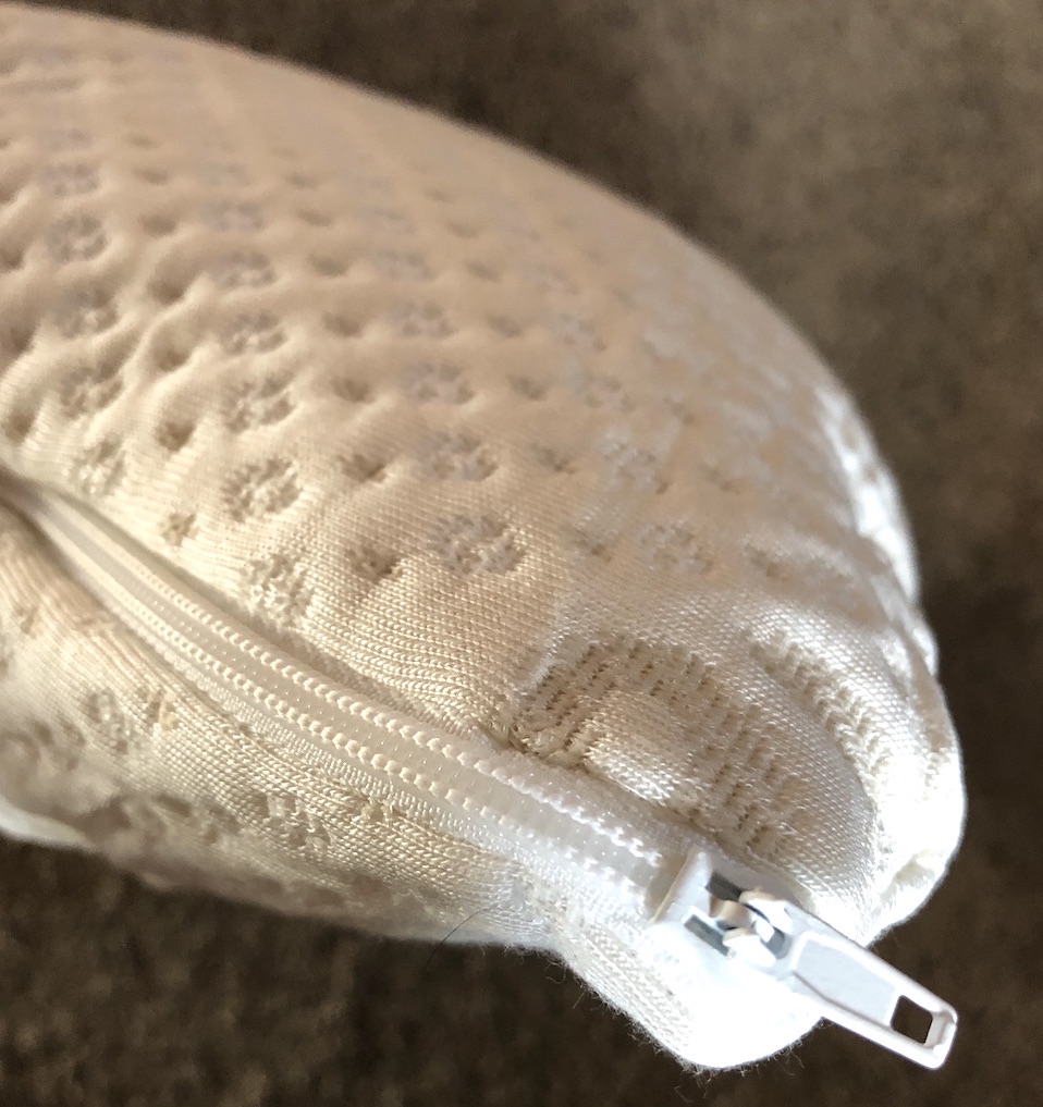 Xtreme Comforts Bamboo Shredded Memory Foam Pillow Zipper