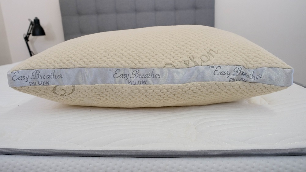 Nest Easy Breather Pillow Review Memory Foam or Natural Latex for You