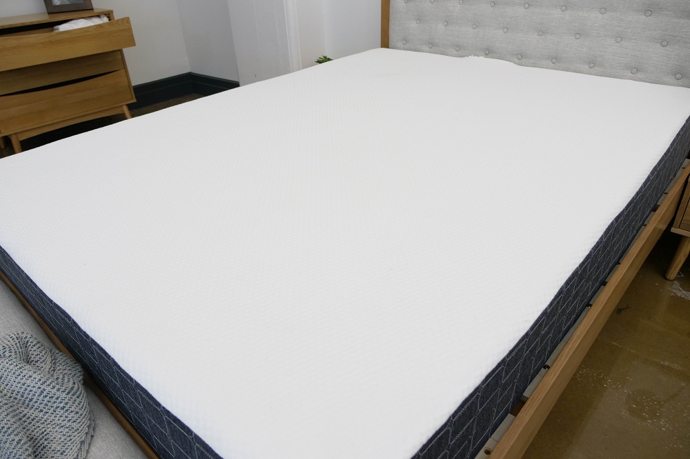 Tochta Utopia Mattress Review - Do You Need a Custom Bed for Your RV?