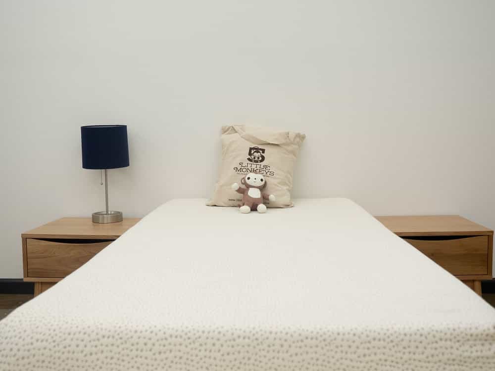 5 Little Monkeys mattress in bedroom