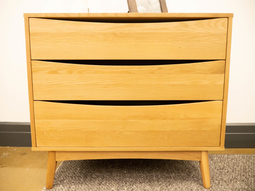 Article Culla Dresser