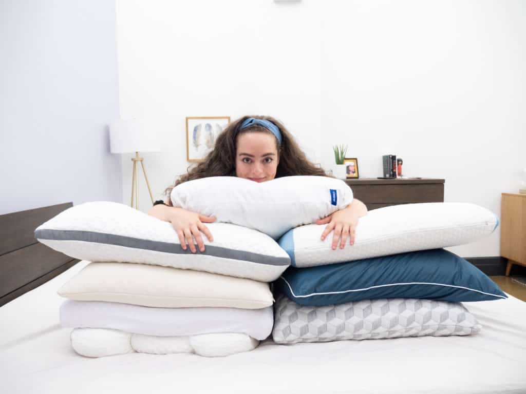 Best Pillows for Side Sleepers - More Support To Avoid Neck Pain!