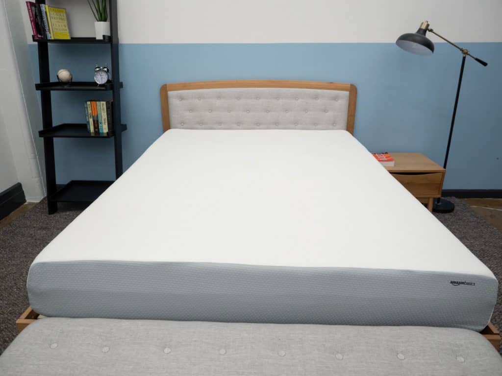 amazonbasics mattress protector review