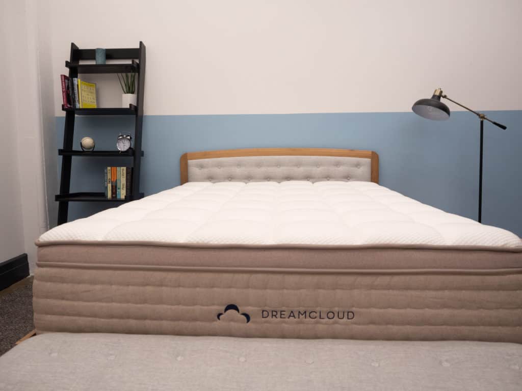 cooling queen sized mattress cover