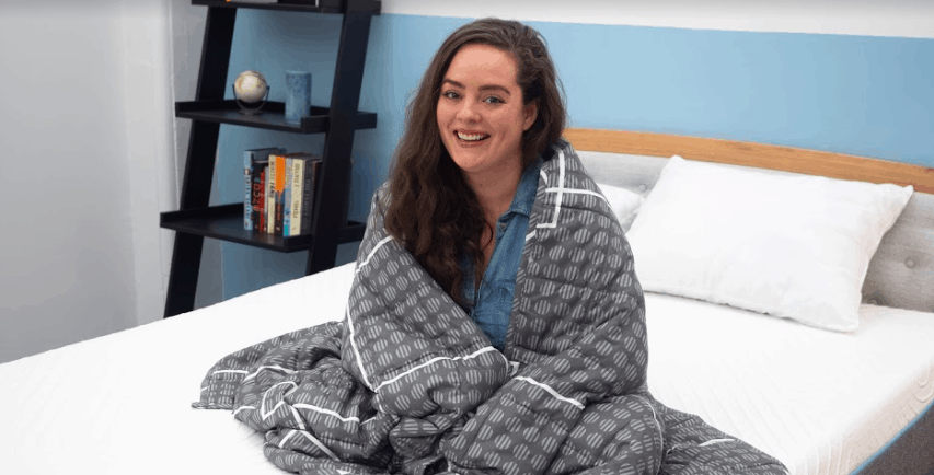 Can sleeping with a discount weighted blanket make you sore