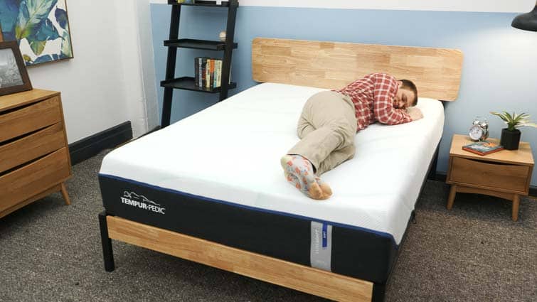 Side sleeping on the Tempur-Pedic LuxeAdapt 