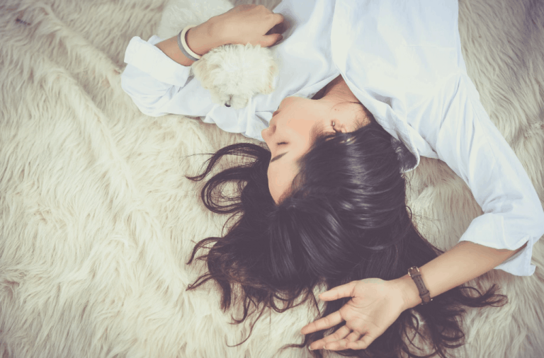 Sleep A-Z article image, sleeping woman
