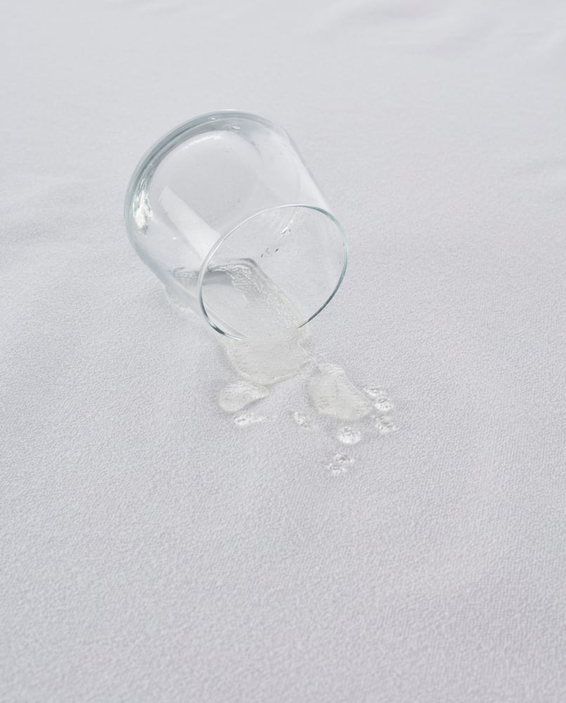 Waterglass on Mattress