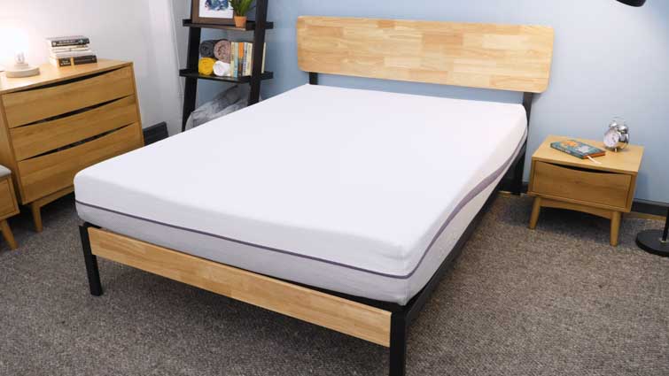 Can't decide between the GhostBed and Purple mattress? 