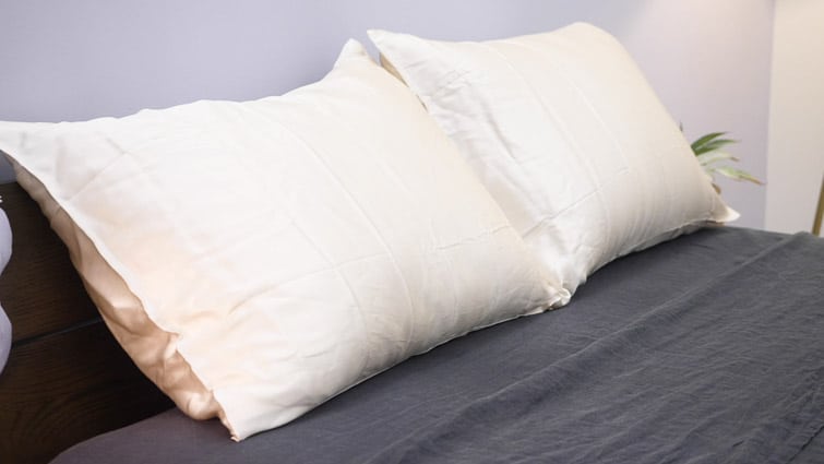 The 8 Best Silk Pillowcases of 2024, Tested and Reviewed