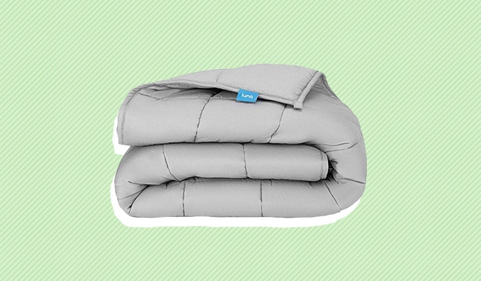 Pros And Cons Of A Weighted Blanket - Luna