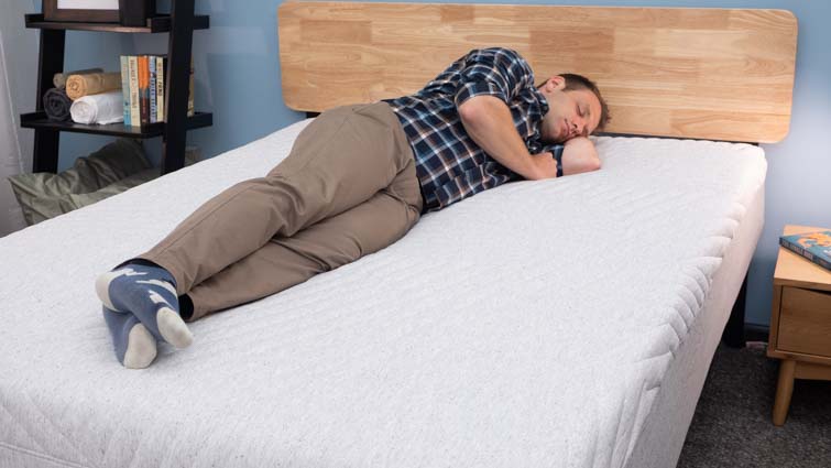 Casper Wave Hybrid Side Sleeping