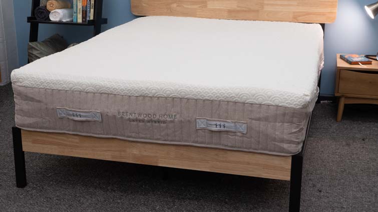 Brentwood Home Introduces New Alternative Mattress And Offers Fourth Of July Savings