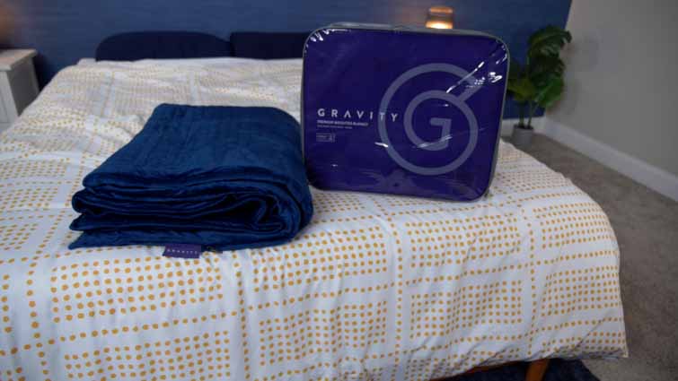 gravity blanket packaging