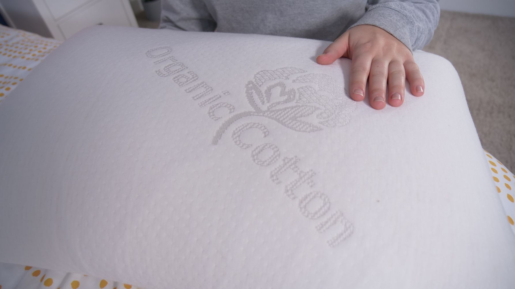 Brooklyn Bedding Talalay Latex Pillow Review | Sleepopolis