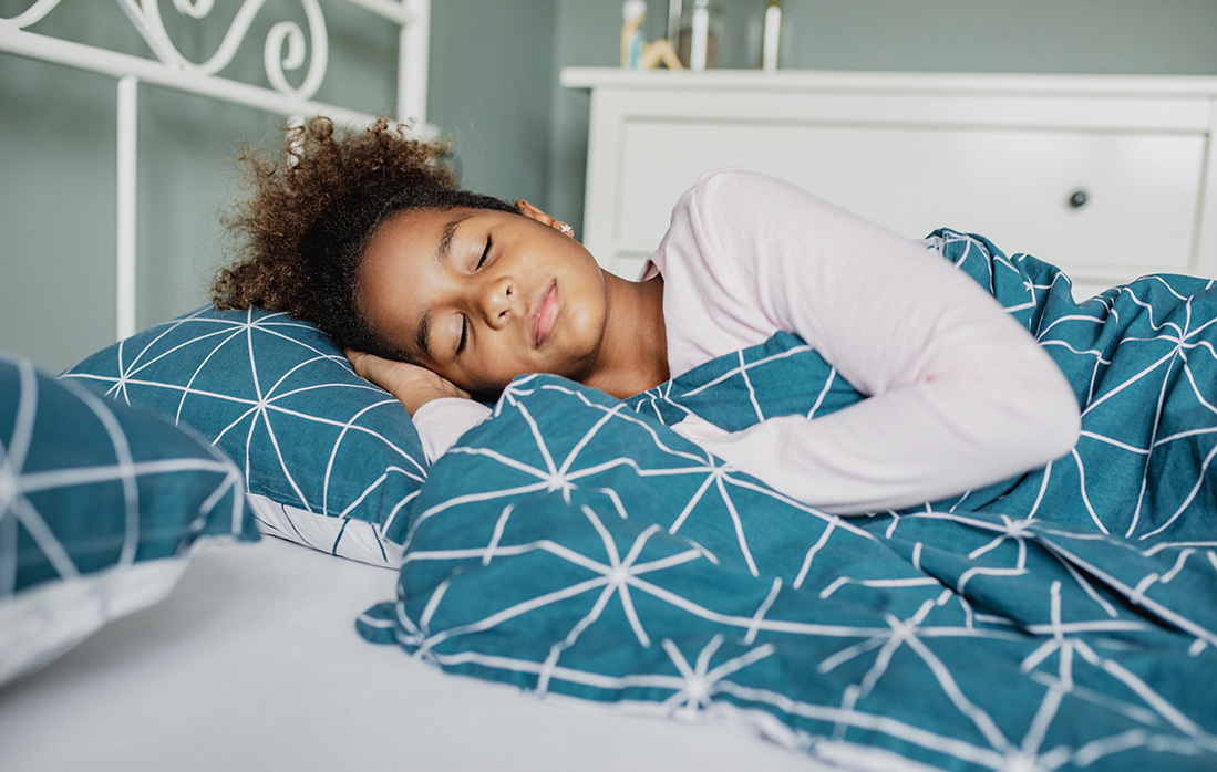 Study Shows Earlier Bedtimes May Help Kids Get More Sleep, kid sleep