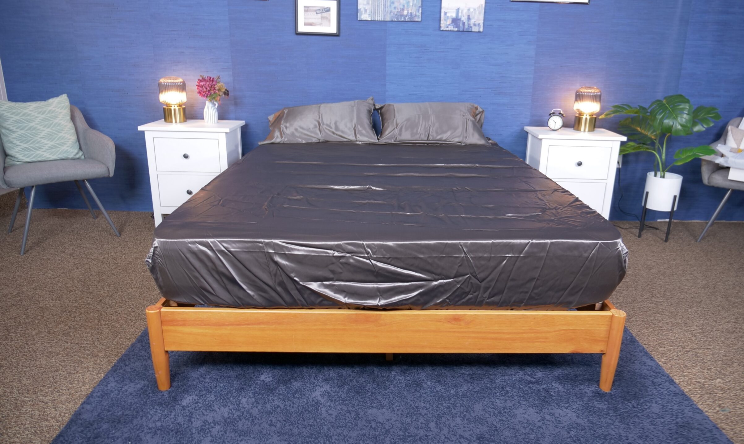 Comfortable silk bedding