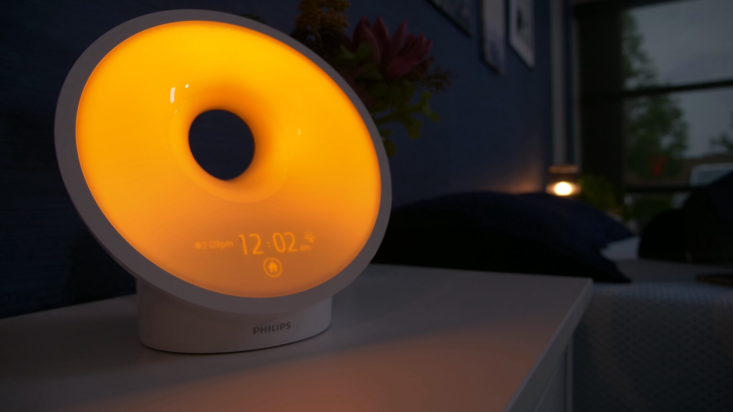 This Sunrise Alarm Clock Turned Me Into a Morning Person