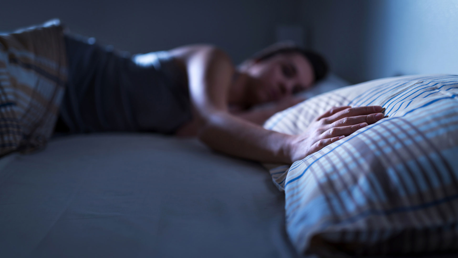 New Study Shows People Experiencing Loneliness Also Experience Sleep Problems