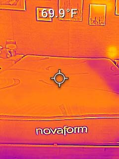 Surface temperature on the Novaform ComfortGrande Advanced Gel Memory Foam Mattress