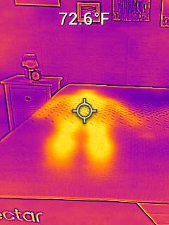 The Nectar Classic Hybrid's surface temperature after laying on it.