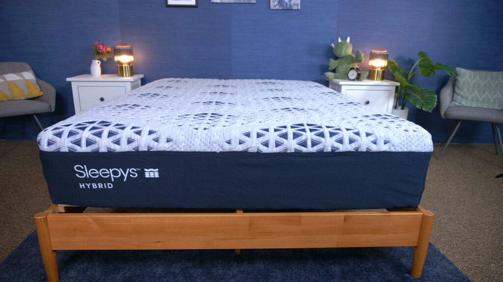 The Sleepy's Hybrid mattress in the Sleepopolis studio.