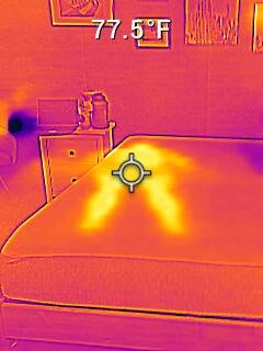 The Casper Atlas Hybrid's surface temperature after laying down on it.