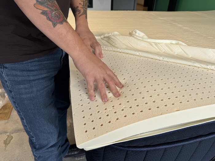 Silk & Snow Organic Mattress Topper