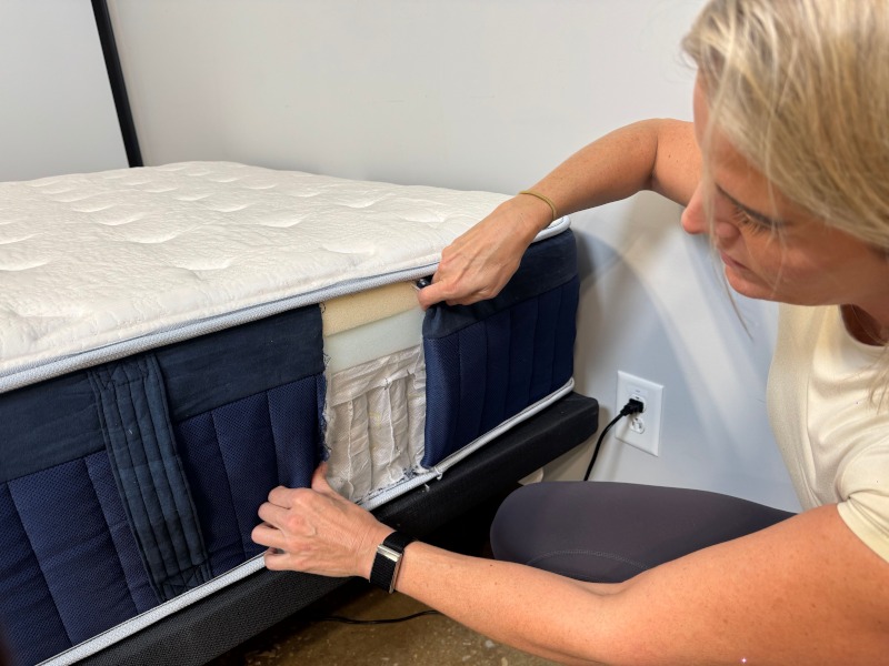 Construction of a Glacier Summit Hybrid Mattress